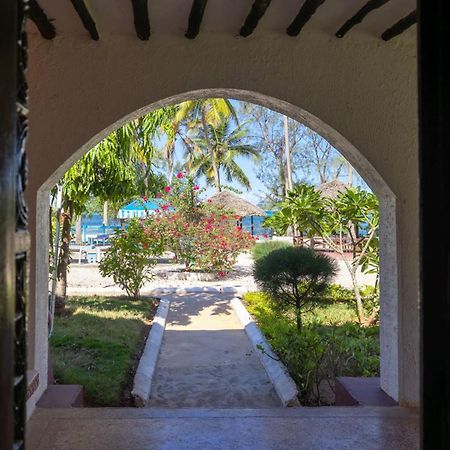 F-Zeen Boutique Hotel Zanzibar Uroa Exterior foto
